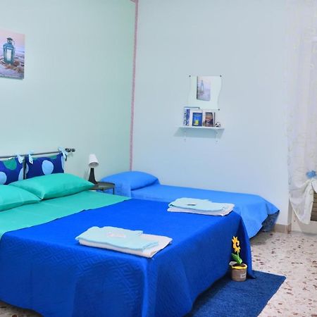 Casa Vacanza Stella Marina 恩佩多克莱港 外观 照片