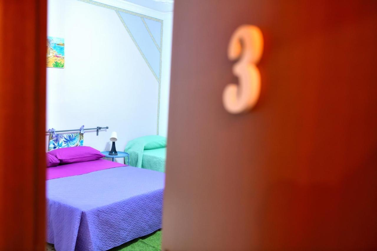 Casa Vacanza Stella Marina 恩佩多克莱港 外观 照片
