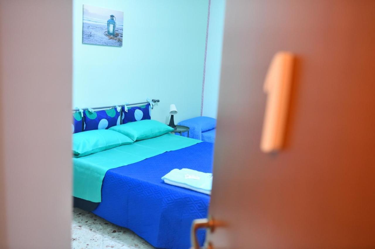 Casa Vacanza Stella Marina 恩佩多克莱港 外观 照片